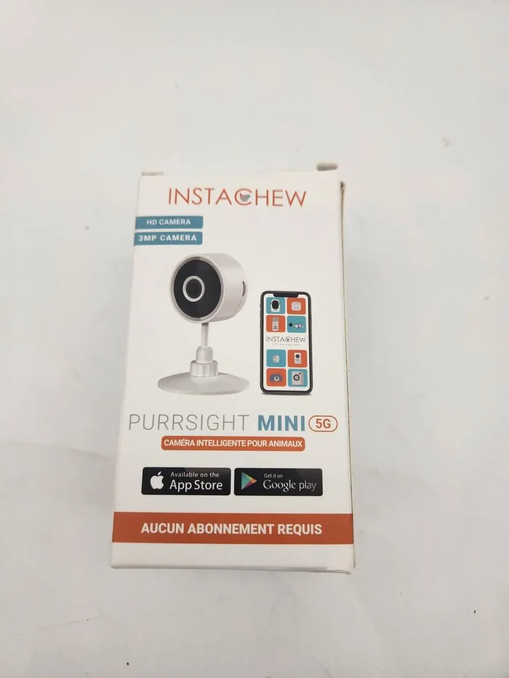 Instachew IC137W Indoor Security Camera for Cats and Dogs NIB